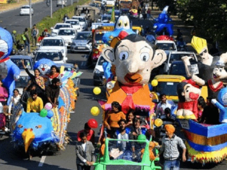 चंडीगढ़ रोज फेस्टिवल को लेकर एडवाइजरी जारी:3 दिन चलेगा ,पार्किंग और ट्रैफिक के पुख्ता इंतजाम, भारी मात्रा में पहुंचते लोग