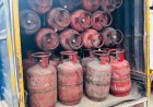 गुरुग्राम में LPG सिलेंडरों की कालाबाजारी का खुलासा:टैंपो से 64 घरेलू सिलेंडर बरामद; एक आरोपी गिरफ्तार, वैध दस्तावेज नहीं मिले