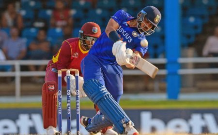 T20 World Cup: Bumrah का 'ब्रह्मास्त्र' बनाम Holder का अनुभव, कौन जीतेगा ये Quarter Final?