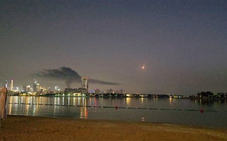 Gulf में जंग का साया! Dubai, Abu Dhabi की सभी Flights रद्द, Amazon के डेटा सेंटर तबाह