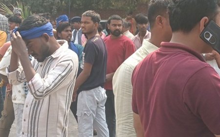 अंबेडकर प्रतिमा पर कालिख पोती गई:जौनपुर में बसपा कार्यकर्ताओं का प्रदर्शन, जांच के आदेश