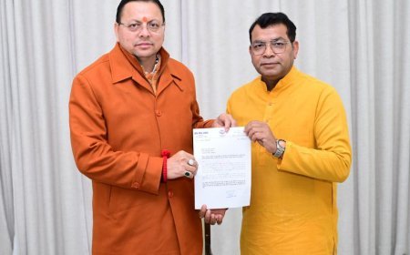 गैरसैण विधानसभा सत्र के दौरान विधायक शिव अरोरा ने कि मुख्यमंत्री पुष्कर सिंह धामी से मुलाक़ात! जल्द आरम्भ होगा मोदी मैदान मे इंडोर आउटडोर खेल स्टेडियम का निर्माण*