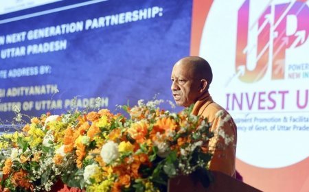 UP Infrastructure: 9 सालों में बदला उत्तर प्रदेश का चेहरा, एक्सप्रेसवे से मल्टी-मॉडल कनेक्टिविटी तक की ऐतिहासिक छलांग