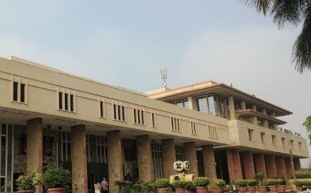 भास्कर अपडेट्स:दिल्ली हाईकोर्ट ने प्रणय-राधिका रॉय के खिलाफ लुक-आउट सर्कुलर रद्द किया, विदेश यात्रा पर रोक को बताया गलत