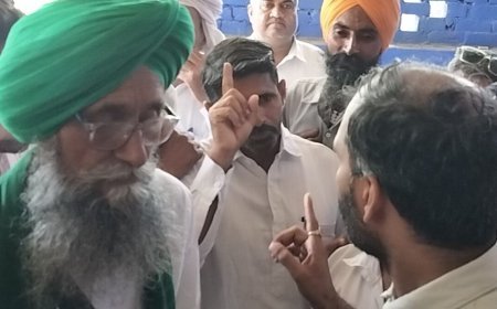 फतेहाबाद में गैस सिलेंडर डिलीवरी में देरी:लाइन में लगे लोगों का हंगामा; एजेंसी संचालक पर कार्रवाई की मांग