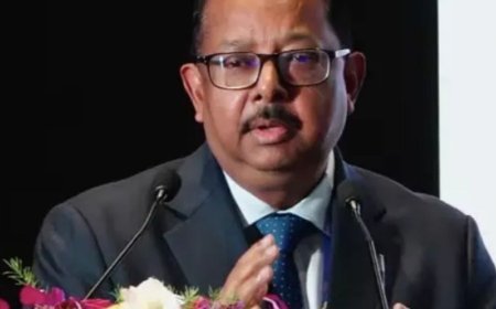 सुप्रीम कोर्ट जज बोले-ज्यूडिशियरी हद से ज्यादा सख्त हो रही:इसलिए लोग जेलों में सड़ रहे; यह विकसित भारत का आदर्श नहीं हो सकता