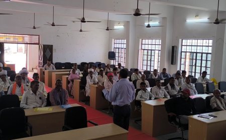 सलूंबर में किसानों को नए तकनीकों की दी जानकारी:एक्सपर्ट बोले- सीताफल जैसी फसलों में है संभावनाएं, सरकारी योजनाओं का भी उठाएं लाभ