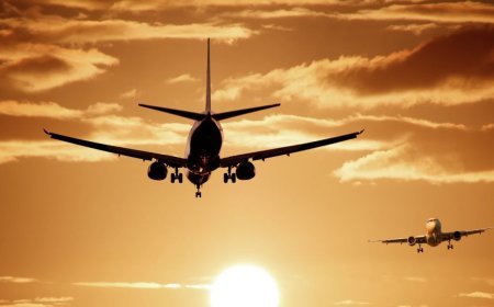 Airfare Caps Removed | घरेलू हवाई किराया अब 'आजाद'! सरकार ने हटाई ऊपरी सीमा, जानें आपकी जेब और एयरलाइंस पर क्या होगा असर