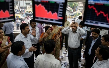 Stock Market Crash India | शेयर बाज़ार में हाहाकार! कुछ ही मिनटों में 8 लाख करोड़ स्वाहा, Sensex 1200+ अंक टूटा, Nifty 22,700 के नीचे