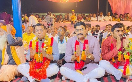 मुकरन्दपुर अखण्ड नाम सकीर्तन मे शामिल हुए विधायक शिव अरोरा ने हरि नाम का श्रवण कर समस्त क्षेत्रवासियो के सुख समृद्धि की कामना*