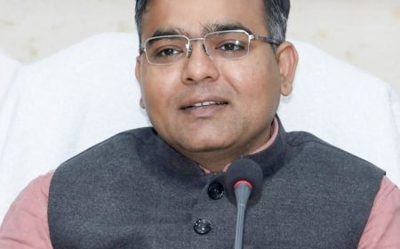 ललितपुर में स्वास्थ्य परियोजनाओं के लिए भूमि हस्तांतरित:डीएम के प्रयासों से इंटीग्रेटेड लैब और क्रिटिकल केयर ब्लॉक बनेंगे