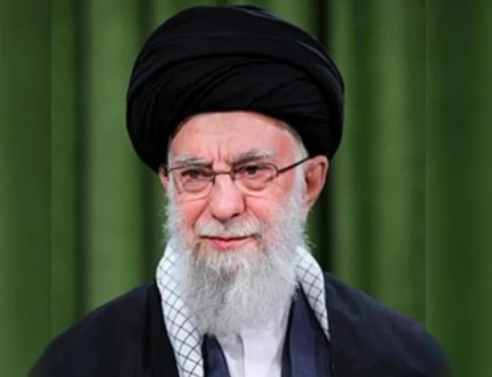 Ayatollah Khamenei : ईरान के सुप्रीम लीडर अयातुल्ला अली खामेनेई की मौत, ट्रंप- ने कहा इतिहास के सबसे क्रूर व्यक्ति की मौत