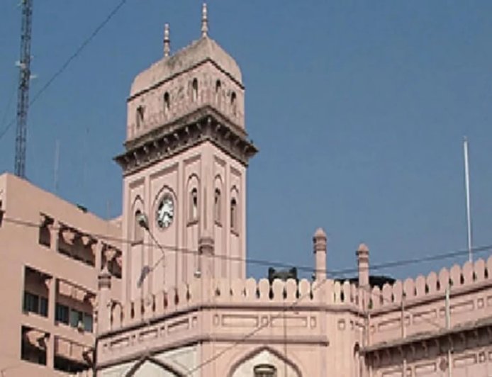 गुजरात में बड़ा प्रशासनिक बदलाव: 6 महानगरपालिकाओं में जन प्रतिनिधियों की विदाई, अब IAS संभालेंगे शहर की कमान