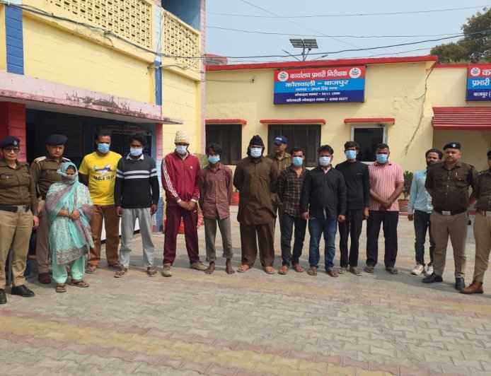 एसएसपी ऊधमसिंहनगर अजय गणपति का अपराधियों के विरुद्ध सख्त प्रहार — कोतवाली बाजपुर पुलिस ने 11 वारंटियों को किया गिरफ्तार*