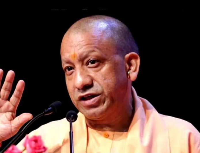 Prayagraj Accident: CM योगी ने लिया संज्ञान, मृतकों को 2 लाख और घायलों को 50 हजार मुआवजे का ऐलान