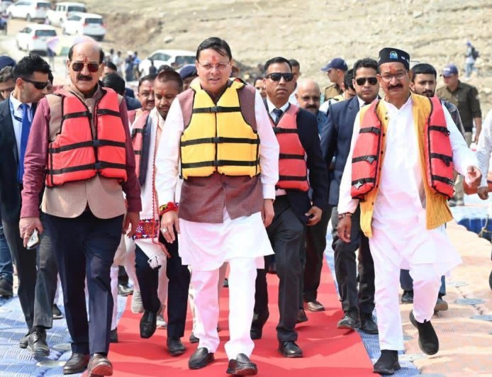 *केंद्रीय गृह मंत्री अमित शाह के हरिद्वार दौरे के दृष्टिगत सीएम धामी ने किया तैयारियों का स्थलीय निरीक्षण*   *कल हरिद्वार आएंगे अमित शाह , करेंगे कई योजनाओं का शिलान्यास और लोकार्पण*  *धामी सरकार के चार साल पूर्ण होने पर भव्य कार्यक्रम का आयोजन*   *इस मार्च माह में चार साल पूरे कर रही है धामी सरकार*   *इन चार साल में प्रदेश में हुए कई विकास कार्य*   *जन-जन की सरकार, चार साल बेमिसाल*