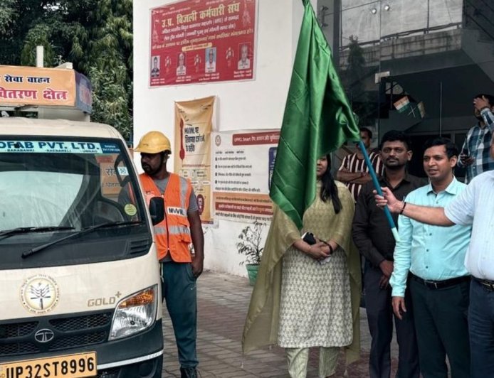 लखनऊ में 53 वाहनों को बिजली विभाग ने दिखाई हरी:फॉल्ट ट्रिपिंग की समस्याओं को दूर करेंगे, गर्मी में बढ़ी मांग के बीच विभाग ने की तैयारी