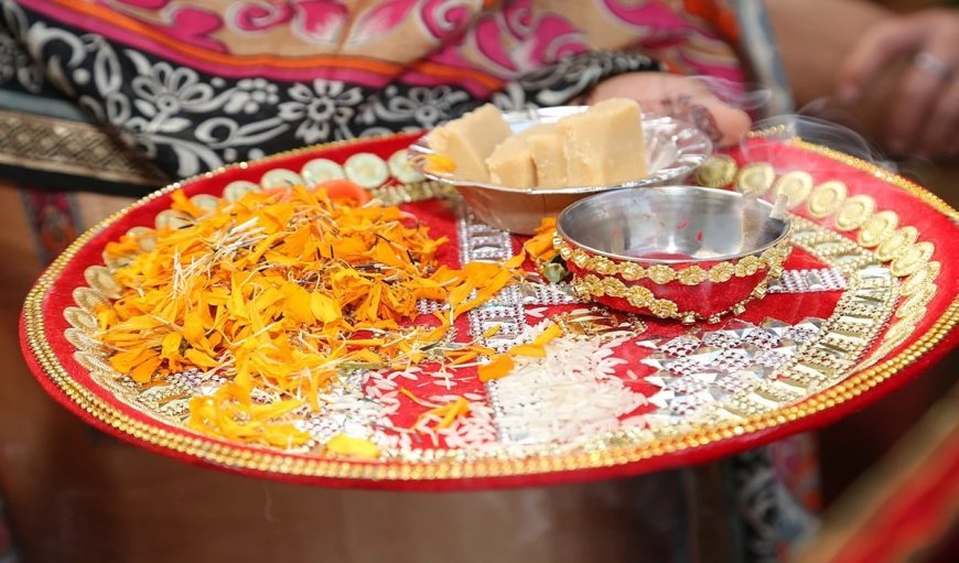 Holi Bhai Dooj 2026: Holi Bhai Dooj का Divine Ritual, तिलक से टलता है अकाल मृत्यु का संकट, जानें सही Puja Vidhi