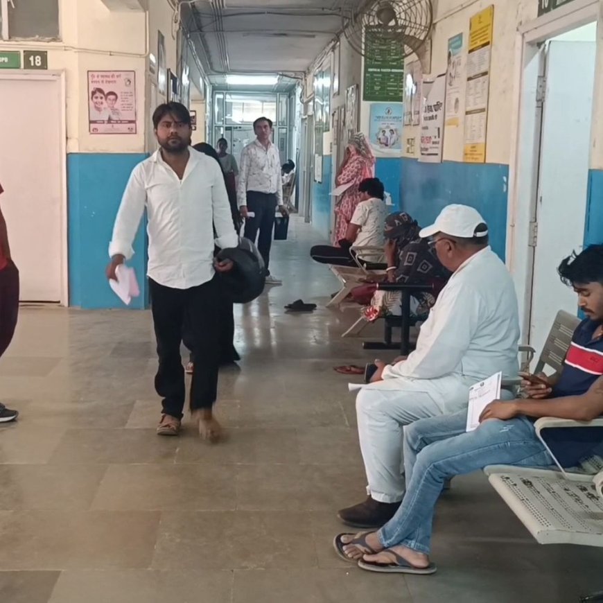 सोहना अस्पताल में गैरहाजिर डॉक्टरों और कर्मचारियों को नोटिस:स्टाफ की बायोमेट्रिक उपस्थिति अनिवार्य की गई; लापरवाही करने पर होगी कार्रवाई