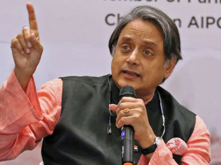 अय्यर के लेटर का थरूर ने दिया जवाब:कहा- मेरी देशभक्ति पर सवाल उठाना गलत; अय्यर ने लिखा था- क्या आप मोदी की कृपा चाहते हैं