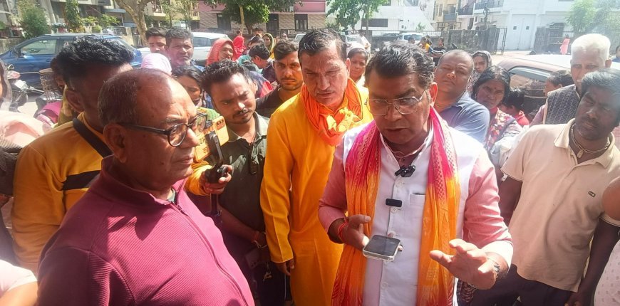 विधायक शिव अरोरा के सख्त तेवर व फटकार के बाद जागा खाद्य अपूर्ति विभाग, जिला पूर्ति अधिकारी ने लिखित आदेश जारी कर 25 मार्च से लंबित चल रहें एक माह के राशन को बटाने के लिखित आदेश किये जारी*