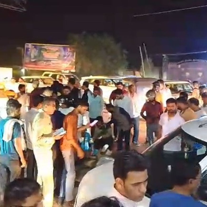 उन्नाव में डम्पर की टक्कर से युवक की मौत:पत्नी गंभीर घायल, चालक फरार; पुलिस जांच में जुटी