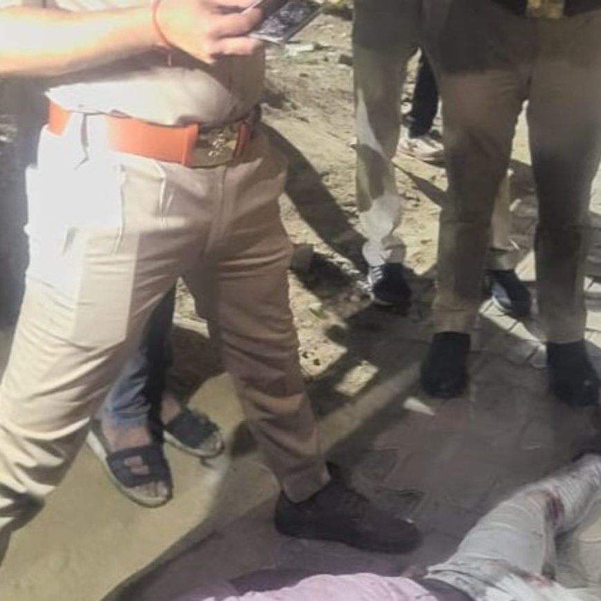 ट्रेन से कटने वाले युवक पर भी दर्ज होगा केस:गाजियाबाद में रेलवे फाटक के नीचे से साईकिल सवार कासगंज की हुई मौत