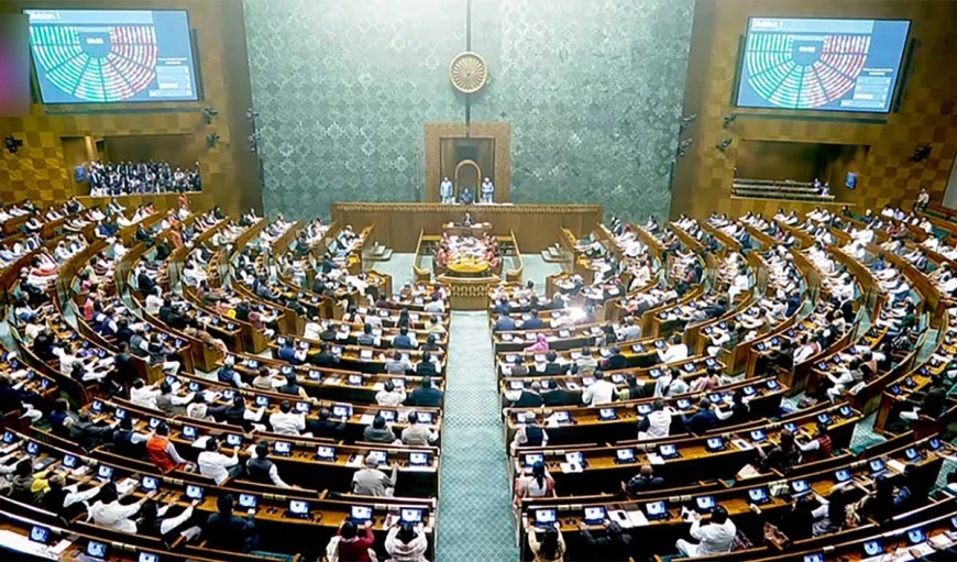 संवैधानिक संस्थाओं पर उठते सवालों से कमजोर होता लोकतंत्र