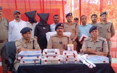 अंतरराज्यीय असला तस्कर गिरोह का हुआ पर्दाफाश, 02 पोनिया राइफल 01 रिवॉल्वर 02 तमंचे और 344 कारतूस बरामद