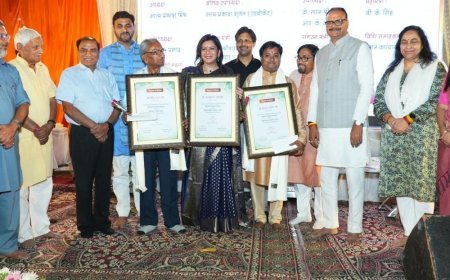 गोमतीनगर में विपुलम् संस्था का 23वां सम्मान समारोह:देशभर के रचनाकार सम्मानित, उपमुख्यमंत्री ब्रजेश पाठक रहे मुख्य अतिथि