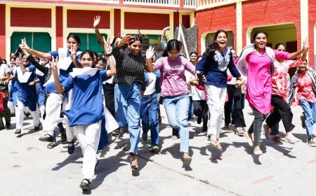 UP Board Result 2026: कल जारी होगा 10वीं-12वीं का रिजल्ट, DigiLocker पर ऐसे करें Marksheet Download