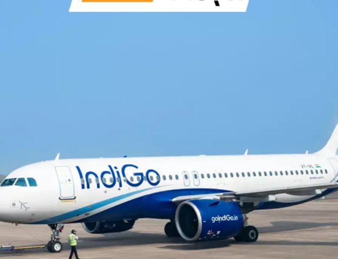 भास्कर अपडेट्स:मुंबई से अहमदाबाद जाने वाली इंडिगो फ्लाइट में टिश्यू पेपर पर डेंजर लिखा मिला, उड़ान 8 घंटे लेट