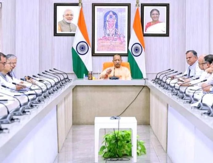 गर्मी में बिजली संकट से निपटने की तैयारी, Yogi Adityanath सरकार अलर्ट, यूपीपीसीएल ने अधिकारियों को दिए निर्देश