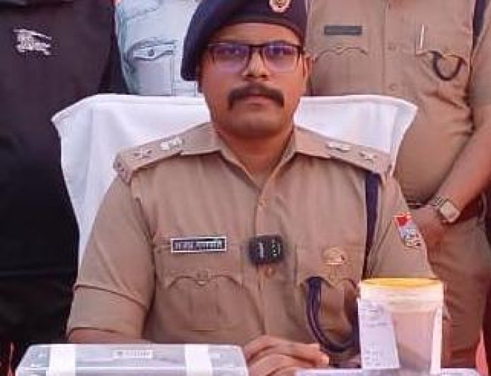 आतंकवादी संगठनों से जुड़े तार: एसएसपी अजय गणपति के कुशल निर्देशन में सितारगंज  पुलिस एवं SOG की बड़ी कार्रवाई**