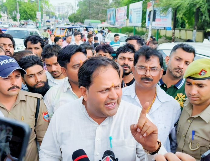 महापौर के एक्शन के बाद गैस वितरण की नई व्यवस्था लागू