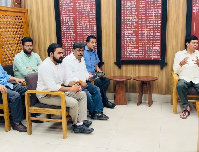 कांग्रेस का बड़ा हस्तक्षेप: निजी स्कूलों की मनमानी पर लगे रोक, अभिभावकों को राहत दिलाने की मांग