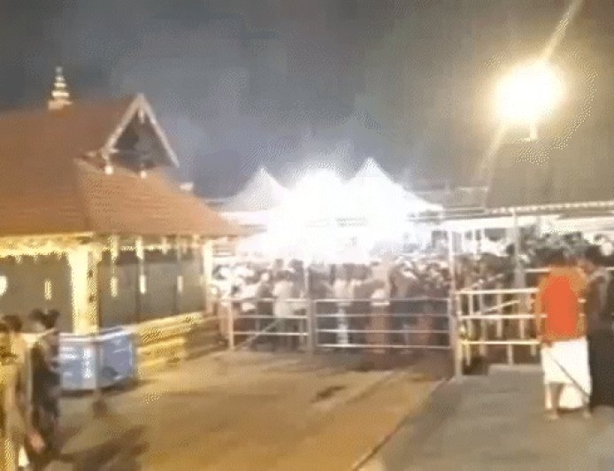 सबरीमाला केस में सुप्रीम कोर्ट ने कहा- संविधान सबसे ऊपर:निजी धार्मिक मान्यताओं से उठकर फैसला जरूरी