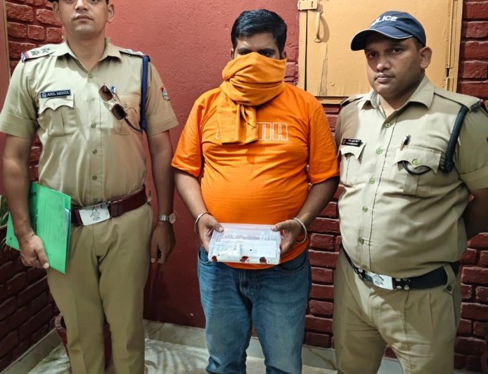 एसएसपी अजय गणपति का नशा तस्करों के विरुद्ध कड़ा रुख — 04 लाख रूपये से अधिक की स्मैक के साथ, शातिर नशा तस्कर गिरफ्तार*