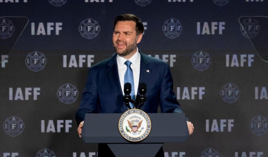 US-Iran Peace Talks । बेनतीजा बैठक के बाद इस्लामाबाद से खाली हाथ लौटे JD Vance, ईरान के अड़ियल रुख की आलोचना की