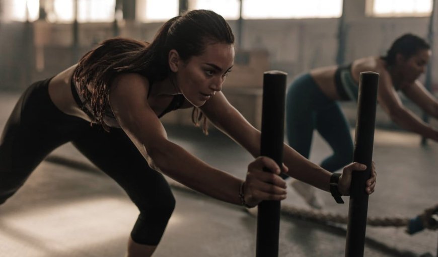 क्या Hyrox जैसे महंगे Events एक 'Fitness Scam' हैं? हजारों की फीस पर यूजर्स ने उठाए सवाल