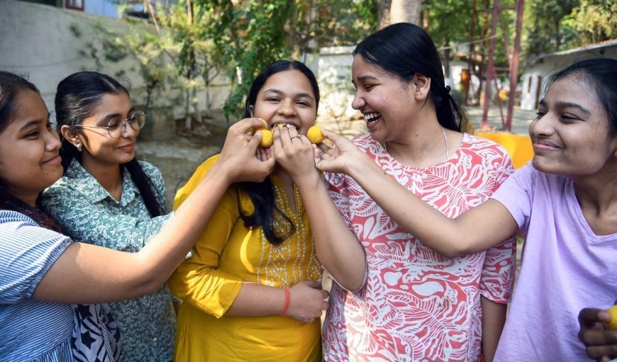 UK Board Result 2026: 10वीं-12वीं के नतीजे घोषित, यहां देखें रिजल्ट डाउनलोड करने का स्टेप-बाय-स्टेप प्रोसेस