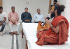 गौ सम्मान अभियान के तहत गौभक्तों की बैठक:वृंदावन से भिवानी पहुंचे स्वामी रामतीर्थ महाराज, बोले- 27 जुलाई को महा हस्ताक्षर अभियान में 20 करोड़ लक्ष्य