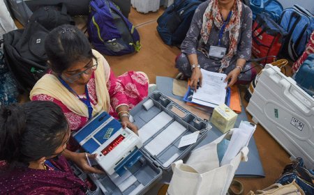 केंद्रीय कर्मचारियों की तैनाती के खिलाफ TMC की अपील खारिज:सुप्रीम कोर्ट ने कहा- यह चुनाव आयोग का अधिकार, इस पर अलग आदेश की जरूरत नहीं
