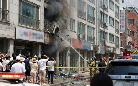Delhi AC Blast में 9 की मौत! इन वजहों से एसी बनता है 'टाइम बम', ये 5 गलतियां कभी न करें
