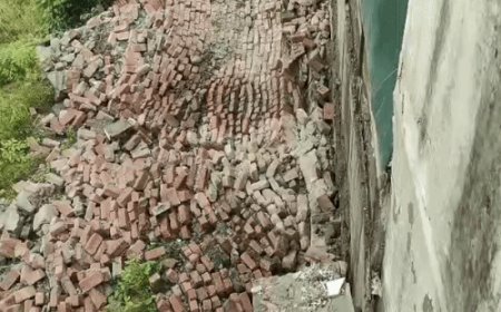 यमुनानगर में धमाके के साथ गिरी सिविल अस्पताल की दीवार:ग्रीन पार्क के कई घरों से सटी हुई थी, पहले ही दी थी चेतावनी