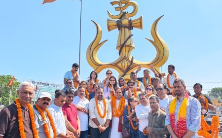 आदि कैलाश यात्रियों के जत्थे का रुद्रपुर में भव्य स्वागत