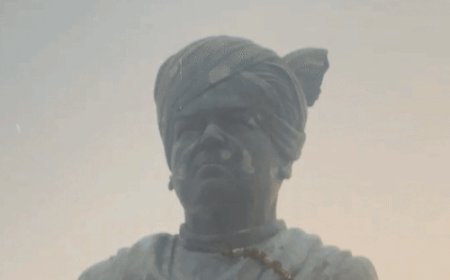 पूर्व उप-प्रधानमंत्री ताऊ देवी लाल की प्रतिमा पर फेंका कीचड़:कुरुक्षेत्र में JJP कार्यकर्ताओं में नाराजगी, विरोध जताते हुए किया साफ