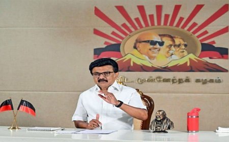 Tamil Nadu में सियासी संकट: Stalin ने Governor से कहा- नई सरकार बनाने में देरी ठीक नहीं।