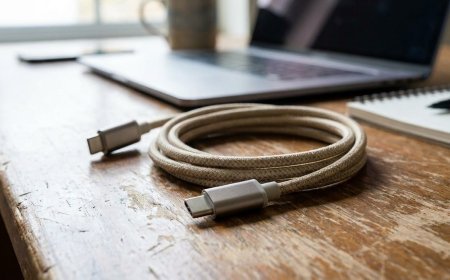 Phone की Charging Cable हो रही है Damage? ये 5 'खतरनाक' गलतियां आज ही सुधारें