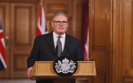 अपनी ही Labour Party में घिरे UK PM Keir Starmer, 80 सांसदों ने मांगा इस्तीफा, कुर्सी पर संकट